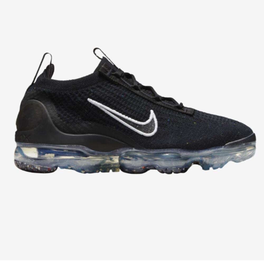 NIKE Air VaporMax Flyknit 2021 Black White Sz 7.5